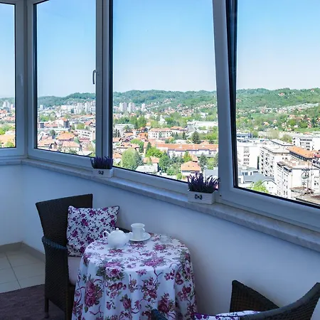 Prestige Apartment *